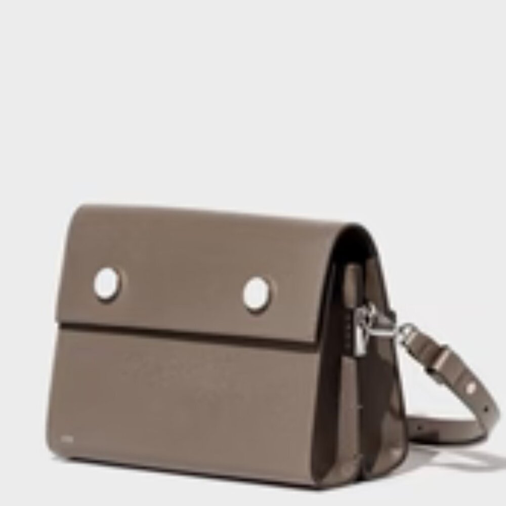 RSVP Paris Duo in grained taupe calfskin, new, with tags and dust bag